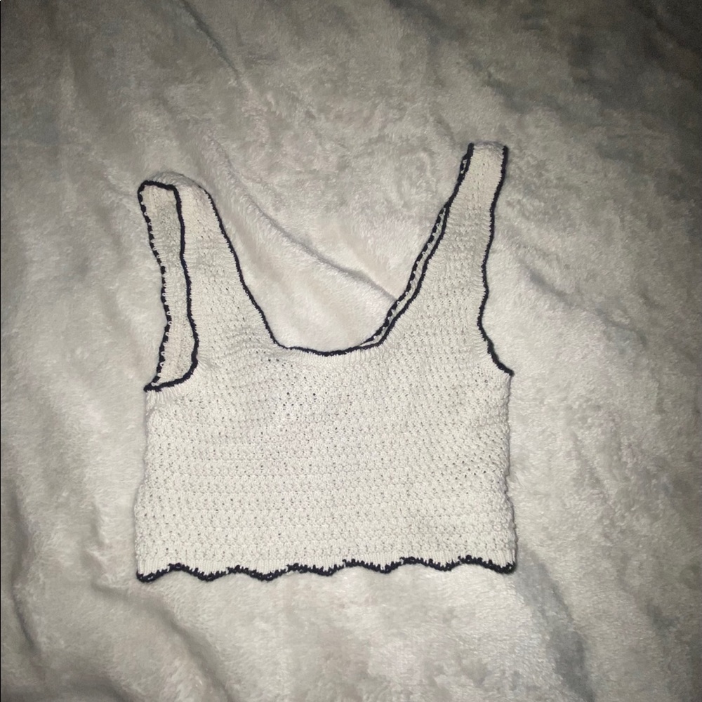 Knitted crop top